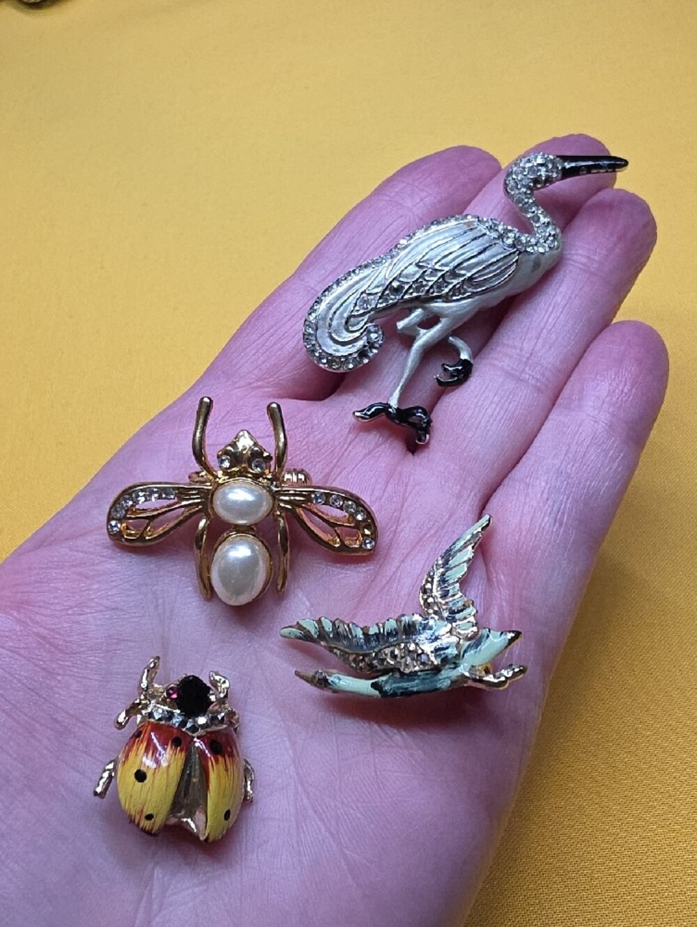 Vintage Wildlife Brooch Lot (7pcs) - Panther, Tiger, Swan, Bee, Birds & Insects